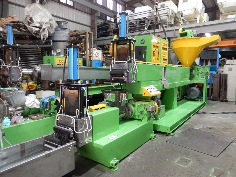 DH-135TS Two Stage Recycling Line